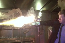 『Deus Ex』主人公アダムの「腕」を再現！ロケットにテーザー、ナイフ射出まで搭載 画像