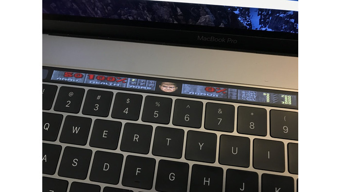 初代『DOOM』がMacBook ProのTouch Barで！？移植に成功した猛者が登場